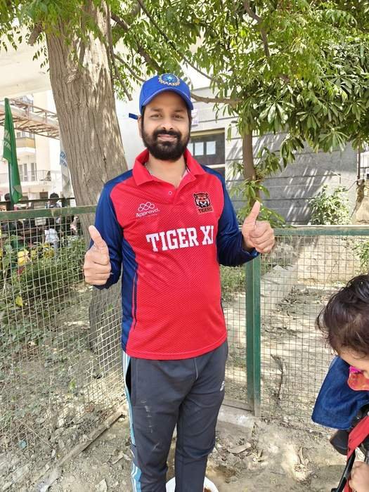Gyana Garments Noida custom cricket jersey manufacturing